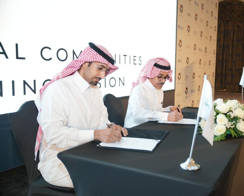 Consistency in Closing Complex Deals